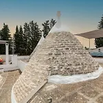 Trulli Melogino With Private Volley Camp * Ostuni