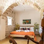Trulli Melogino With Private Volley Camp Villa Ostuni