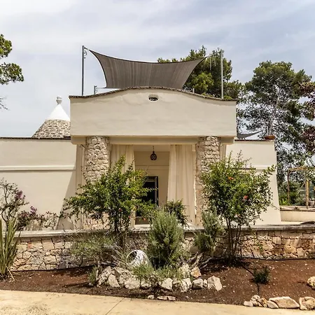 Trulli Melogino With Private Volley Camp *