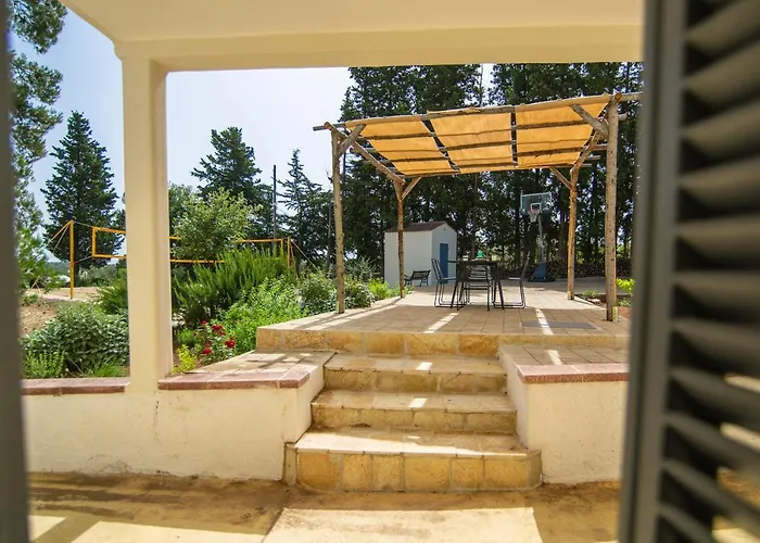 Trulli Melogino With Private Volley Camp